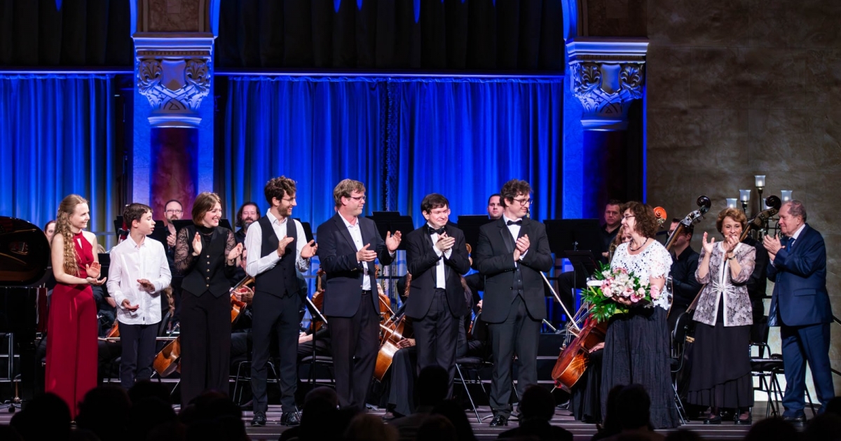 Mesternő és tanítványai